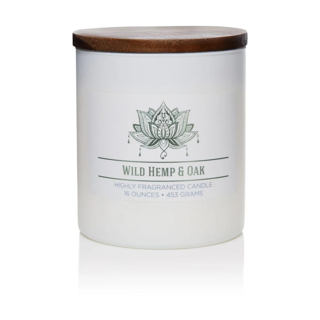 Sójová svíčka Wild Hemp & Oak - 453g