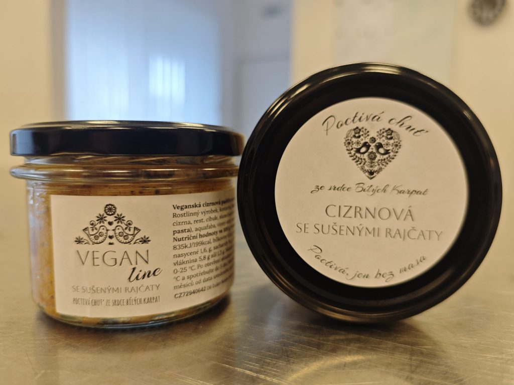 Poctivá VEGAN line cizrnová paštika se sušenými rajčaty 160g