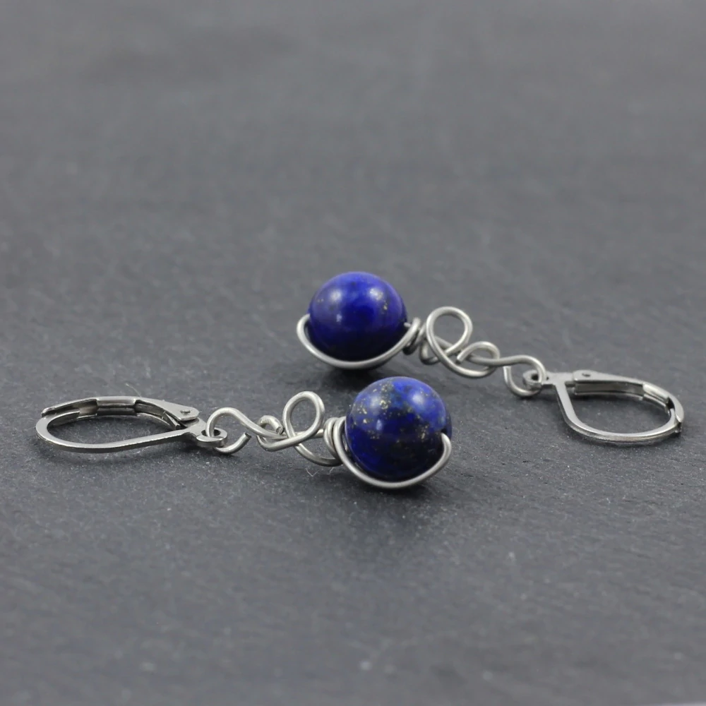 Lapis lazuli – model náušnic Zrození